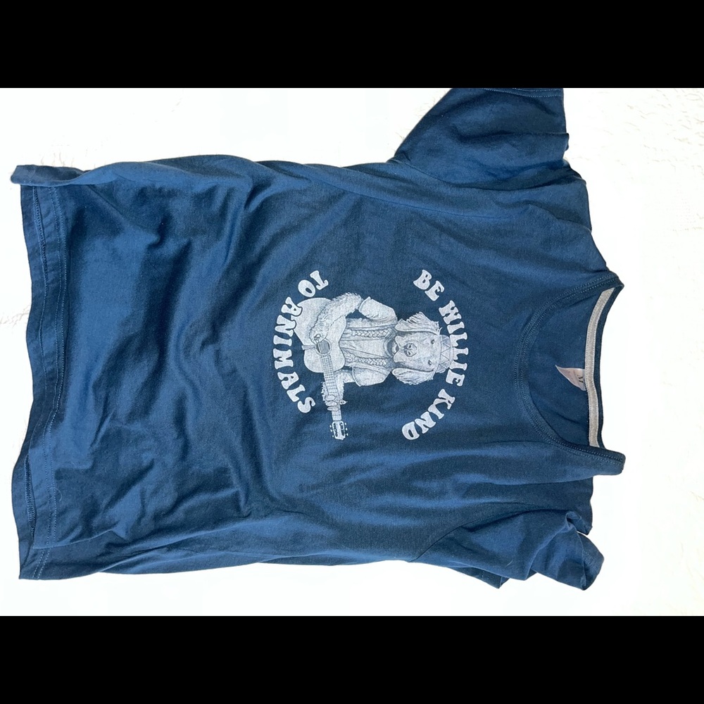 GRAPHIC TEE